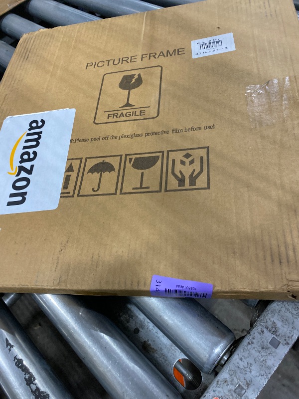 View 3 of **ACTUAL RETAIL IS $25** VNVNK 15x15 Picture Frame with Mat