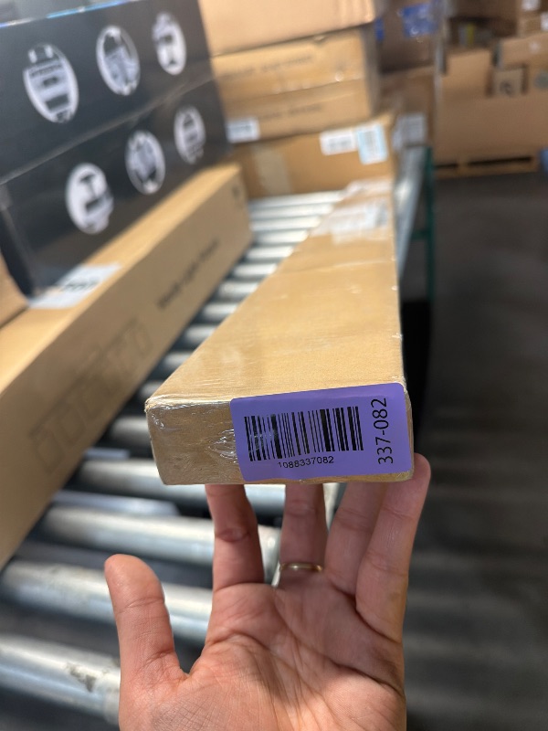 View 2 of ***FACTORY SEALED - OPENED FOR INSPECTION***
Modlicht 4ft LED Under-Cabinet Light, 4500 Lumens, 5000K White, Linkable