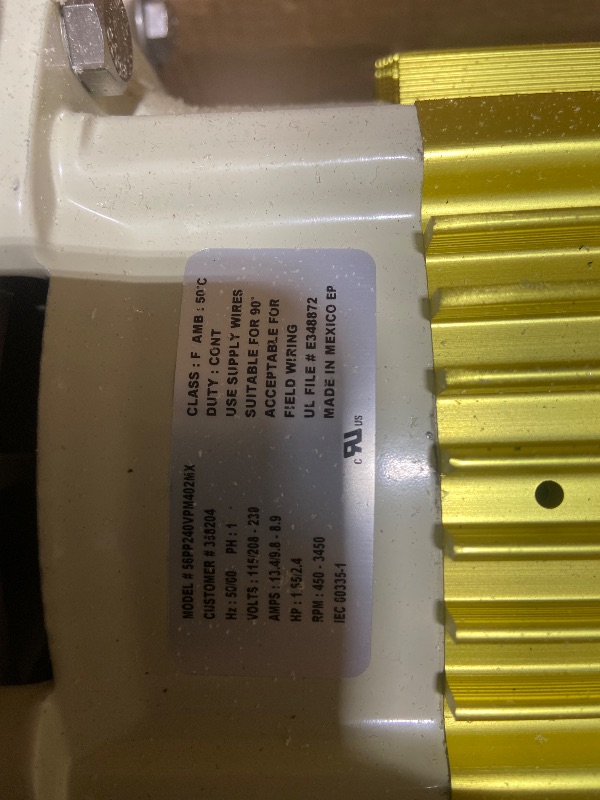 Photo 1 of Pentair 011533 WhisperFlo VST Variable Speed Pool Pump, 2.6 THP