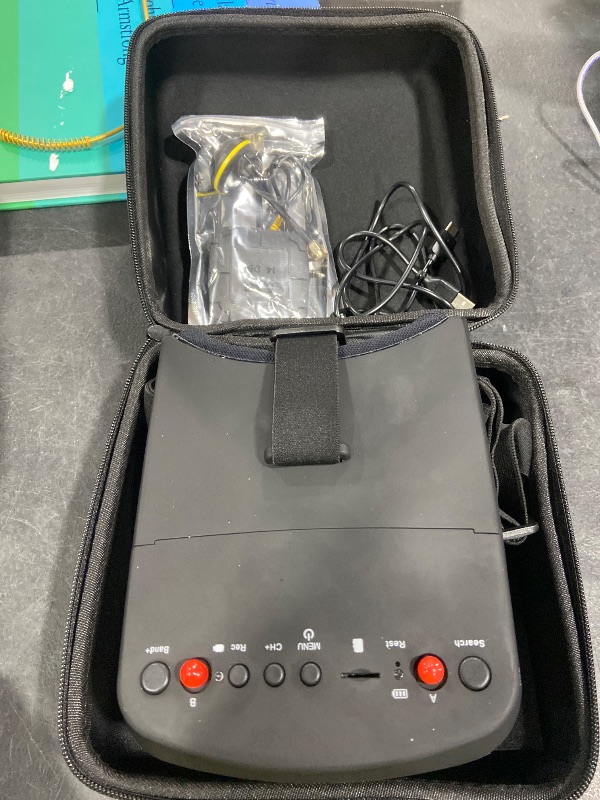 Photo 1 of SoloGood EV800D FPV Goggles with DVR