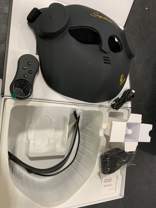 Photo 1 of LuxRenew 4D LED Light Therapy Mask