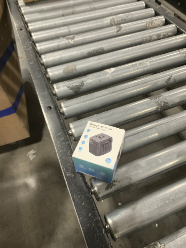 View 2 of WAUDM International Voltage Converter 230V to 120V