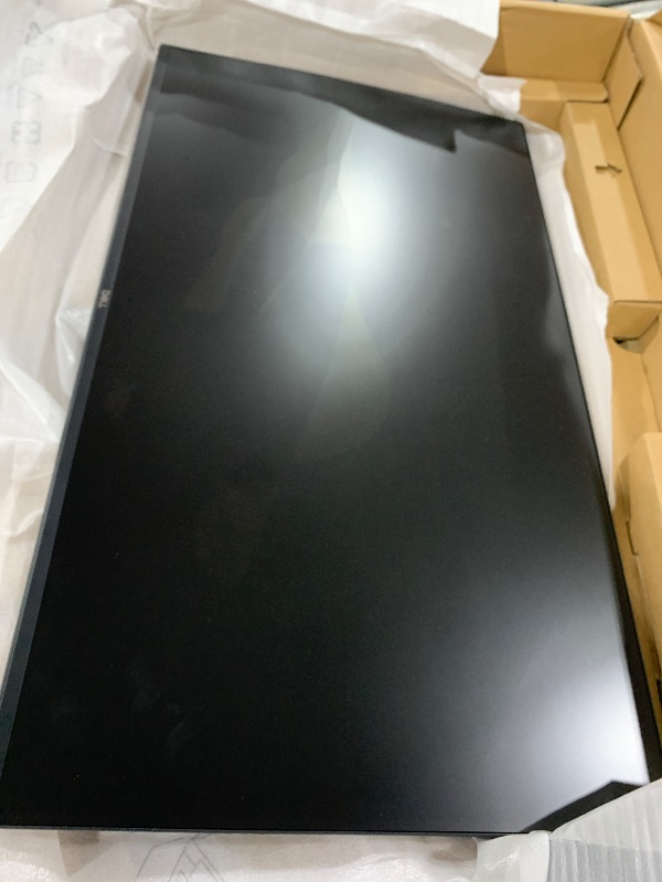 Photo 1 of SELLING FOR PARTS ONLY/////Dell P2725H 27" Monitor Bundle