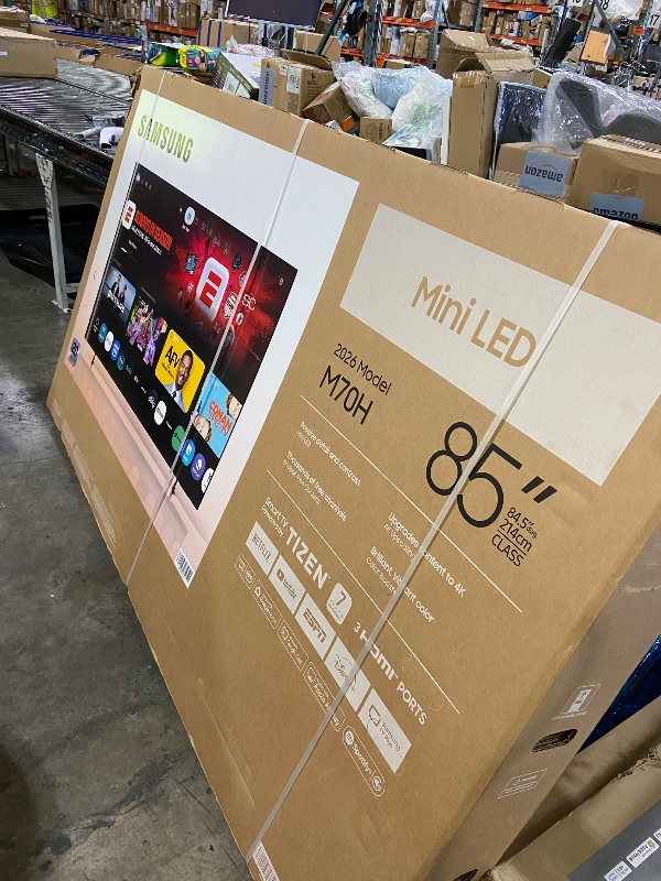 Photo 1 of Samsung 85" M70H Series QLED 4K Smart TV