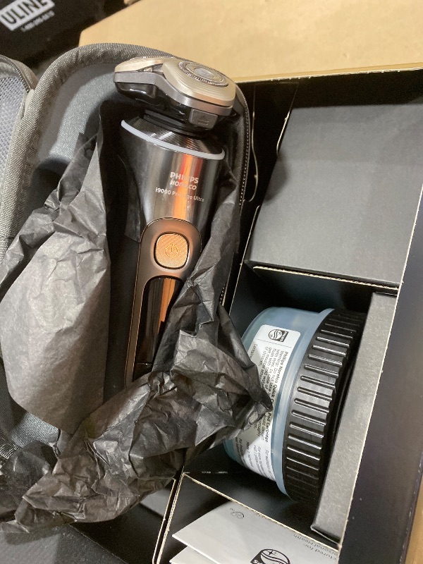 View 3 of Philips Norelco i9000 Prestige Ultra Electric Shaver, Dark Slate