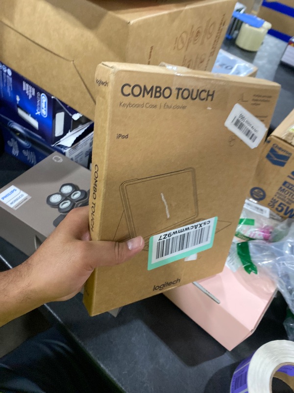 Photo 1 of Logitech Combo Touch Keyboard Case for iPad Pro 11-inch (M4/M5)