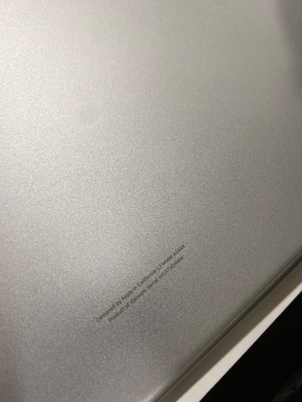 Photo 1 of Apple MacBook Air 15-inch M5 Laptop