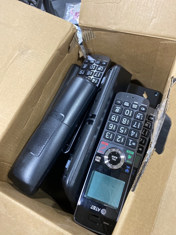 Photo 1 of AT&T DECT 6.0 Cordless Phone System with 5 Handsets