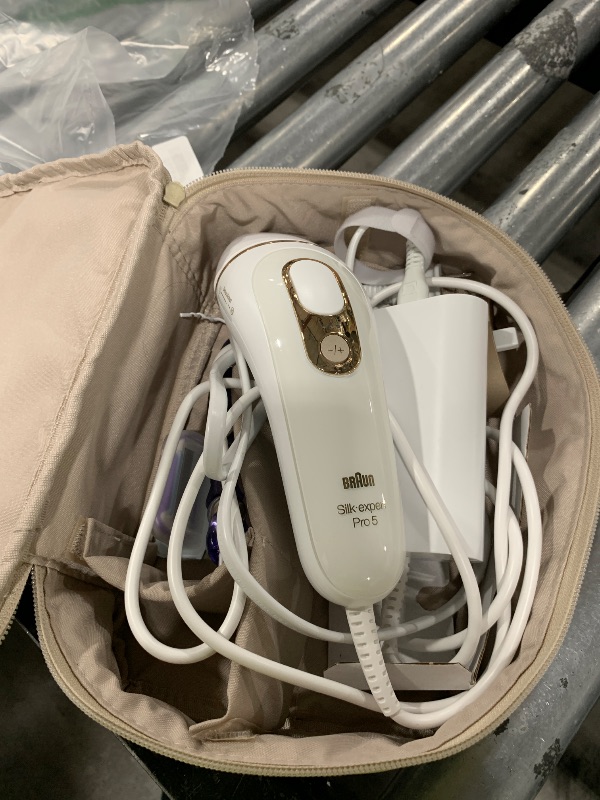 View 3 of Braun IPL, Silk·Expert Pro 5, IPL Hair Removal for Women and Men, Permanent Laser Hair Reduction At-Home, 2 Heads, Pouch, IPL5137