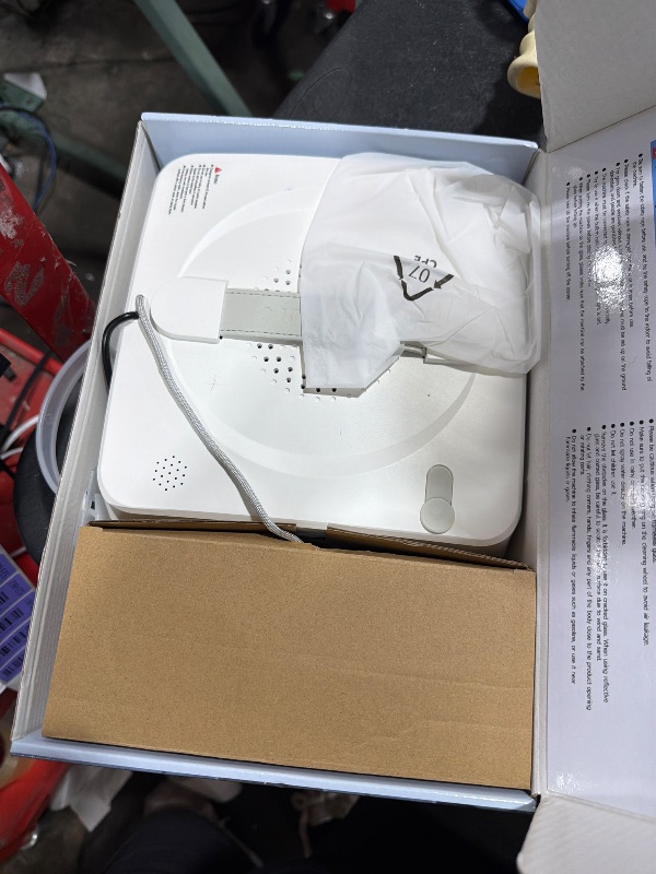 Photo 1 of BOJUK Window Cleaning Robot