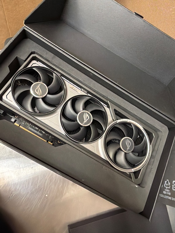Photo 1 of ASUS ROG Astral GeForce RTX 5090 32GB GDDR7 OC Edition Gaming Graphics Card (Nvidia GeForce RTX5090, Four Fans, 3.8 Slot Design, PCIe 5.0, 2X HDMI 2.1b, 3X DisplayPort 2.1a)