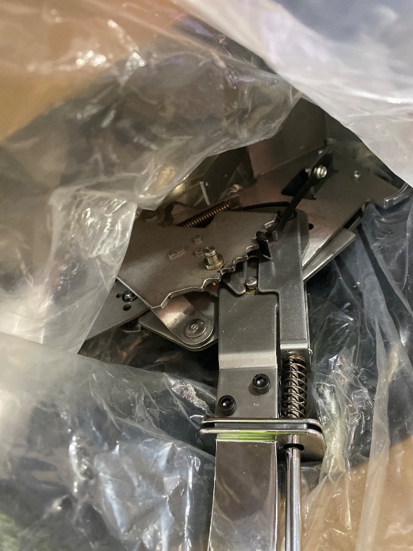 Photo 1 of B&M 80690 MegaShifter Automatic Ratchet Shifter