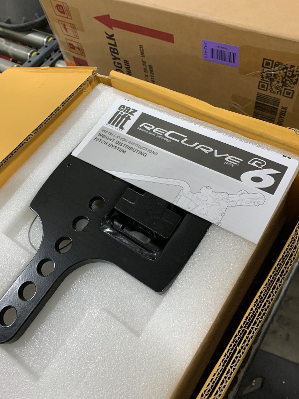 Photo 1 of Camco ReCurve R6 Weight Distribution Hitch