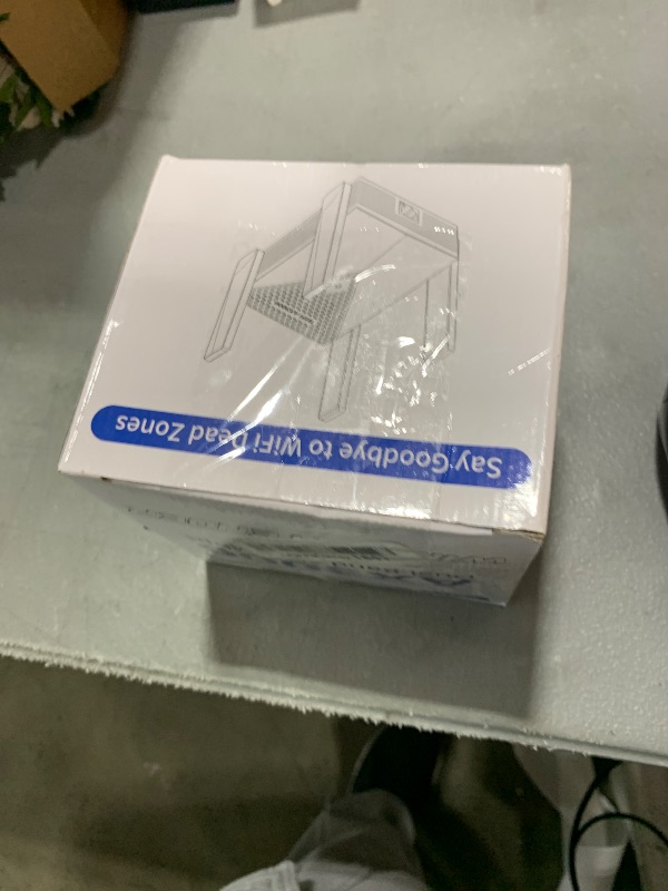 Photo 1 of ZMISDRI WiFi Extender Booster AX06