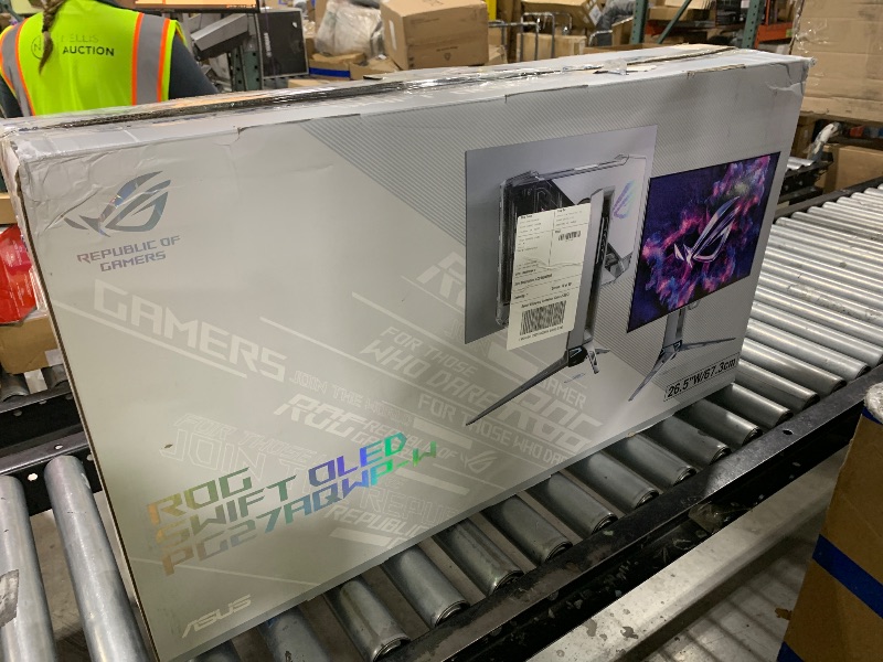 Photo 1 of ASUS ROG PG27AQWP-W 27" 1440p 540Hz OLED Gaming Monitor