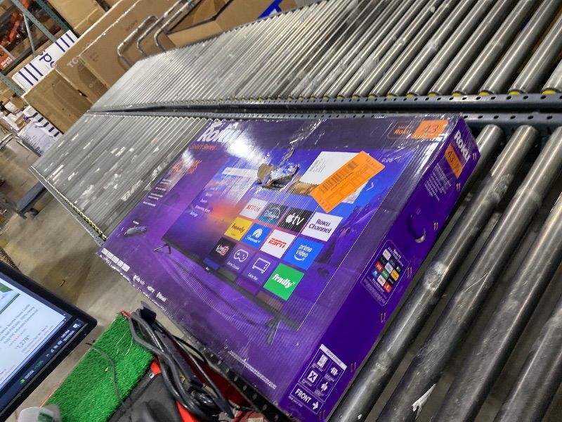 View 3 of Roku 43" 4K HDR Smart LED TV