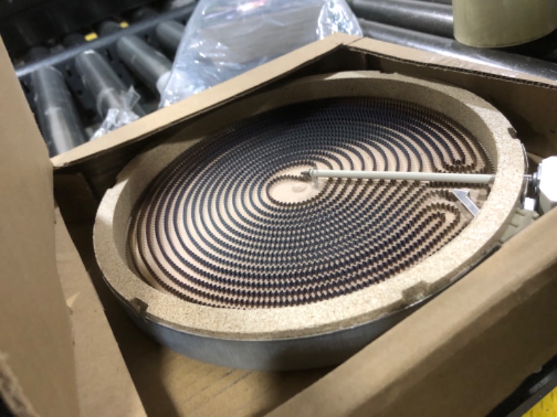View 4 of Samsung DG47-00043B Dual Radiant Surface Element
