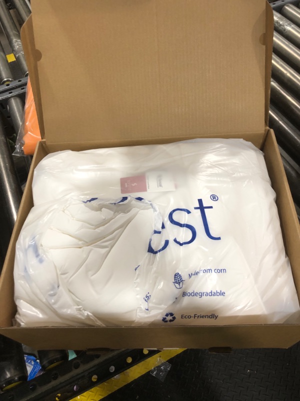 View 3 of REST Evercool Cooling Comforter King/Cali King Arctic White