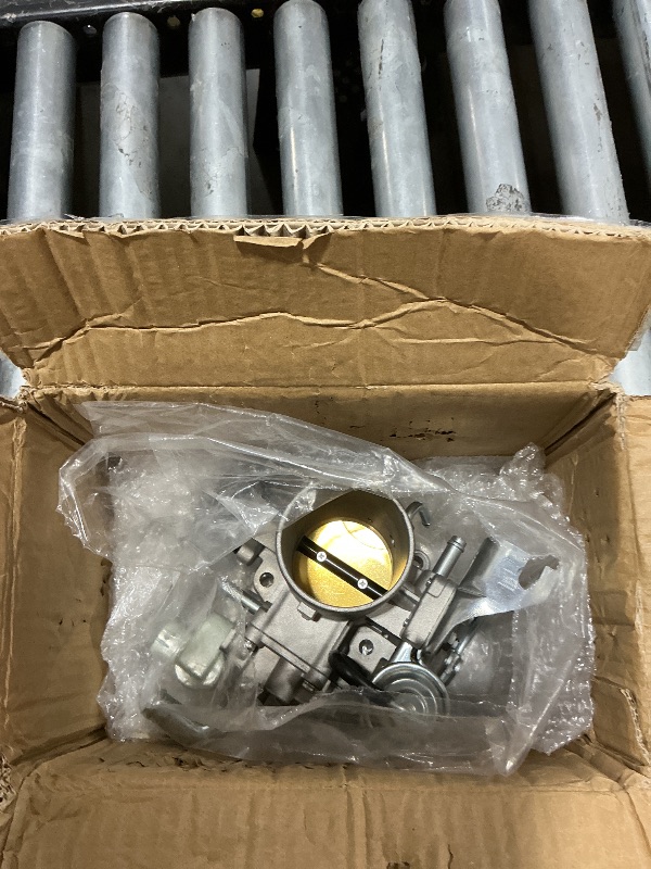 View 3 of ZHENYUAN 22210-75220 Throttle Body Assembly