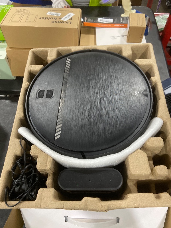 View 3 of iMartine BR151 Robotic Vacuum and Mop
