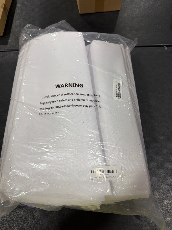 View 2 of Surmente 10 Pack 90x132 Inch White Rectangular Tablecloths
