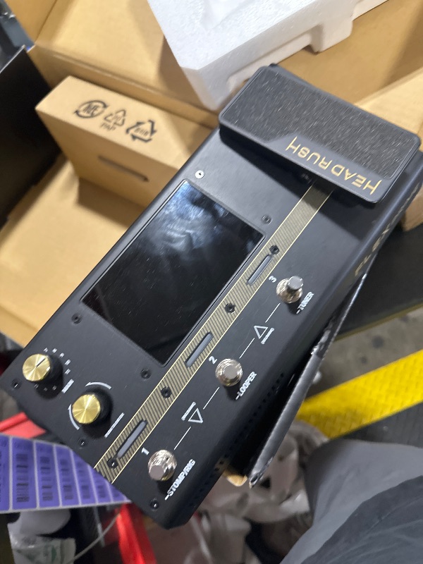View 4 of HEADRUSH Flex Prime Multi-Effects Pedal