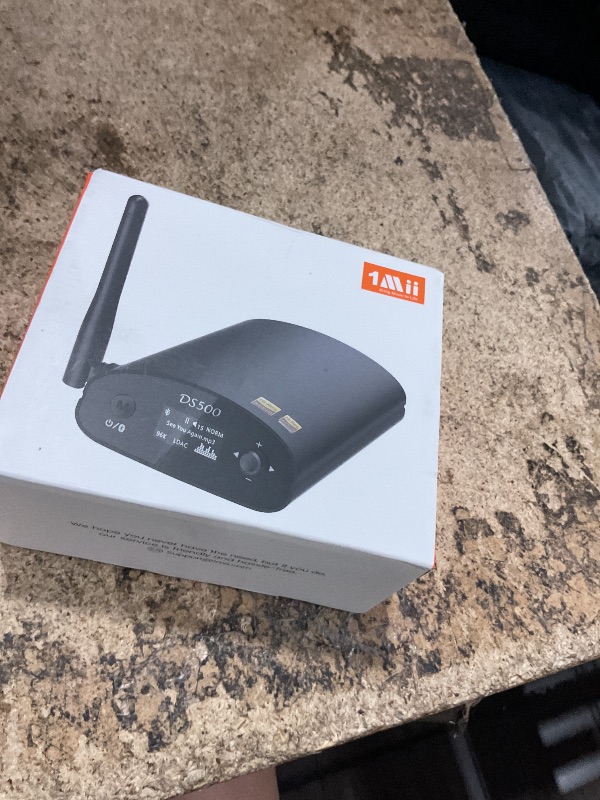 View 2 of 1Mii DS500 Hi-Res Bluetooth 5.3 Receiver with DAC
