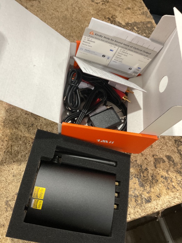 View 3 of 1Mii DS500 Hi-Res Bluetooth 5.3 Receiver with DAC