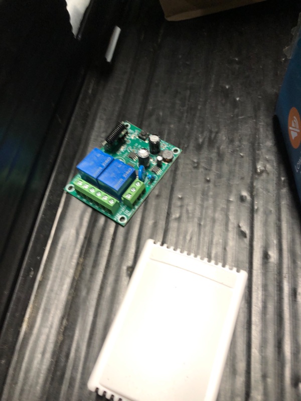 View 2 of ***MISSING REMOTES****
QIACHIP 2-Channel RF Remote Control Relay Switch with 2 Transmitters