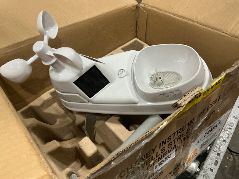 View 5 of ***missing screen….for parts only***AcuRite Iris 5-in-1 Weather Station