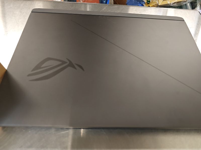 Photo 1 of ASUS ROG Strix G16 Gaming Laptop