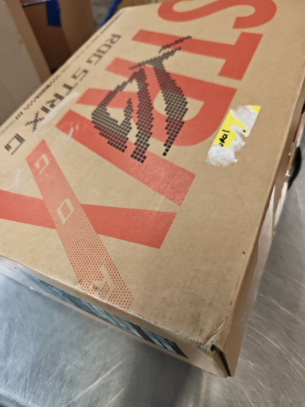 Photo 1 of ASUS ROG Strix G16 Gaming Laptop