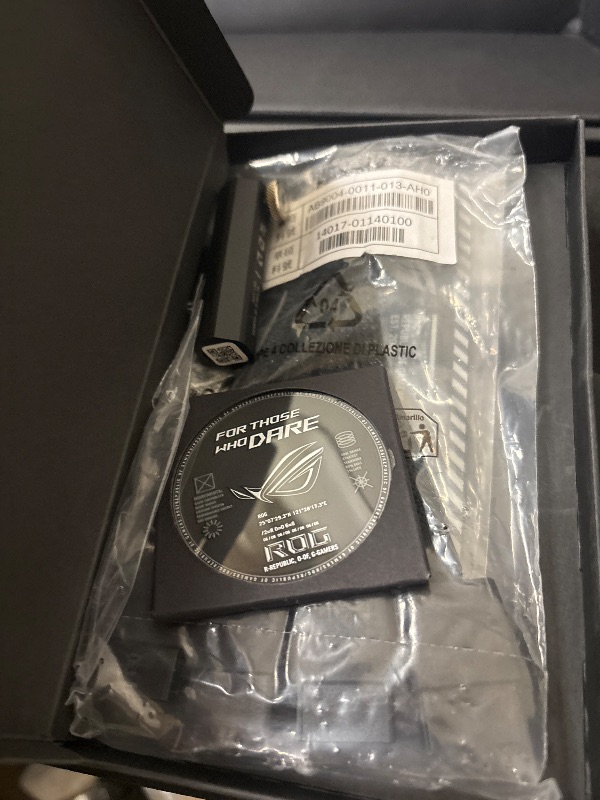 Photo 1 of ASUS ROG Astral GeForce RTX 5090 BTF OC Gaming Graphics Card