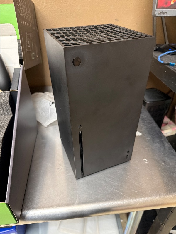 Photo 1 of Xbox Series X - Gaming Console - 1TB SSD - Includes Wireless Controller - 4K Gaming - 120FPS - Carbon Black