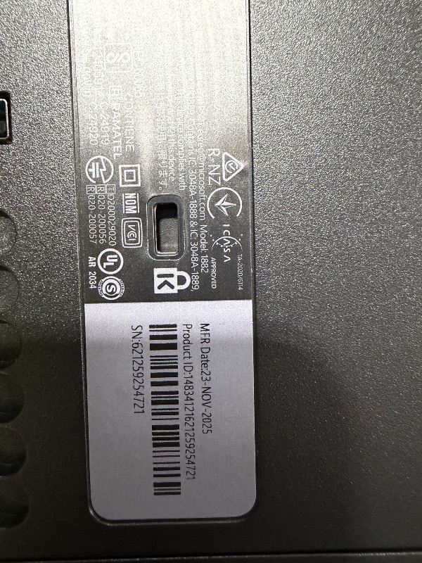 Photo 1 of Xbox Series X - Gaming Console - 1TB SSD - Includes Wireless Controller - 4K Gaming - 120FPS - Carbon Black