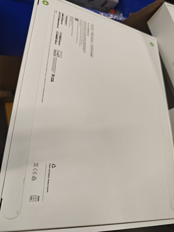 Photo 1 of Apple 2026 MacBook Air 15-inch Laptop with M5 chip: Built for AI, 15.3-inch Liquid Retina Display, 16GB Unified Memory, 512GB SSD, 12MP Center Stage Camera, Touch ID, Wi-Fi 7; Midnight