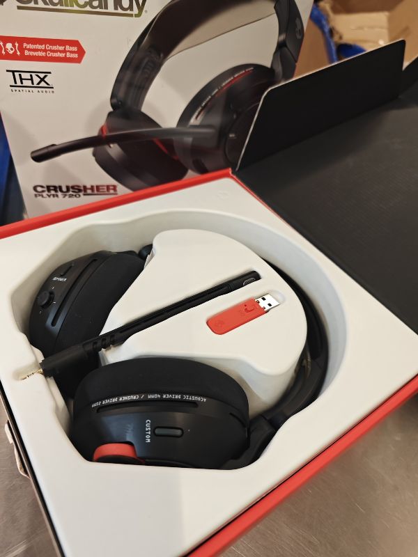 Photo 1 of Skullcandy Crusher PLYR 720 Wireless Gaming Headset - Digi-Black