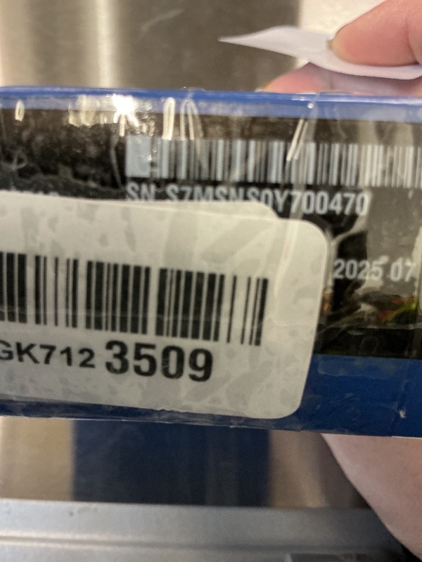 Photo 1 of Samsung T7 Portable SSD 4TB External Solid State Drive