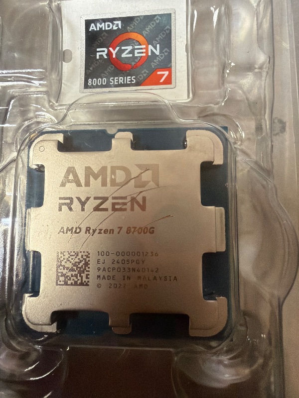 Photo 1 of AMD Ryzen 7 9800X3D Desktop Processor