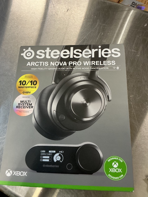 Photo 1 of SteelSeries Arctis Nova Pro Wireless Gaming Headset