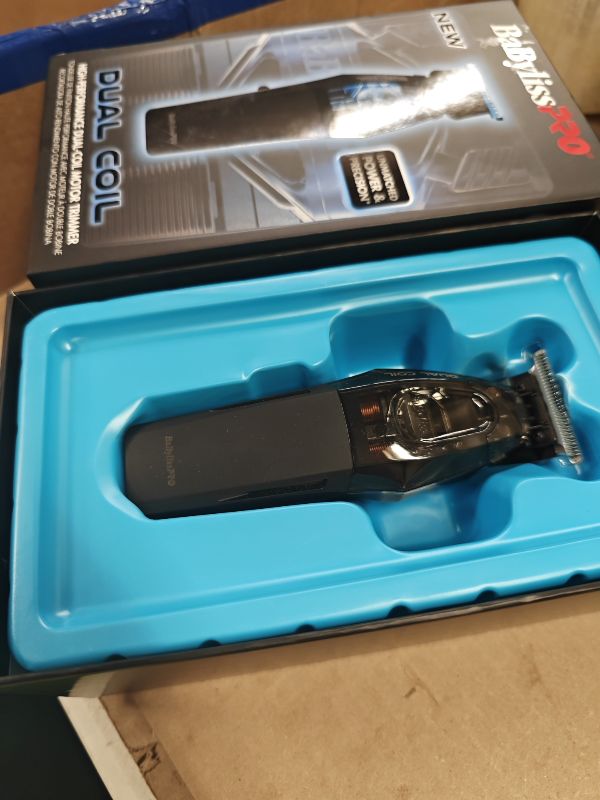 Photo 1 of BaBylissPRO FX7095B Dual Coil Trimmer