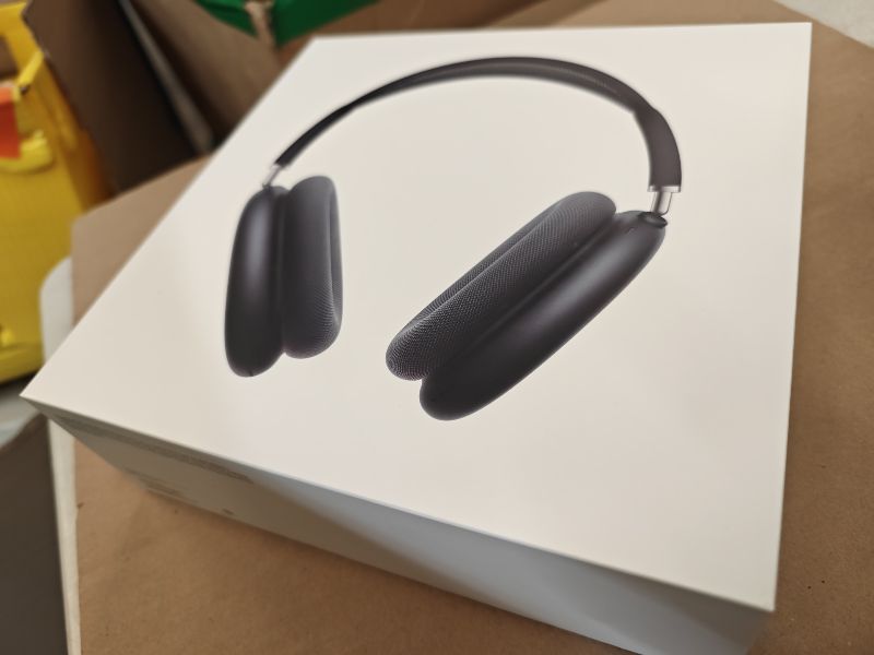 Photo 1 of Apple AirPods Max Wireless Over-Ear Headphones, Pro-Level Active Noise Cancellation, Transparency Mode, Personalized Spatial Audio, USB-C Charging, Bluetooth Headphones for iPhone - Midnight