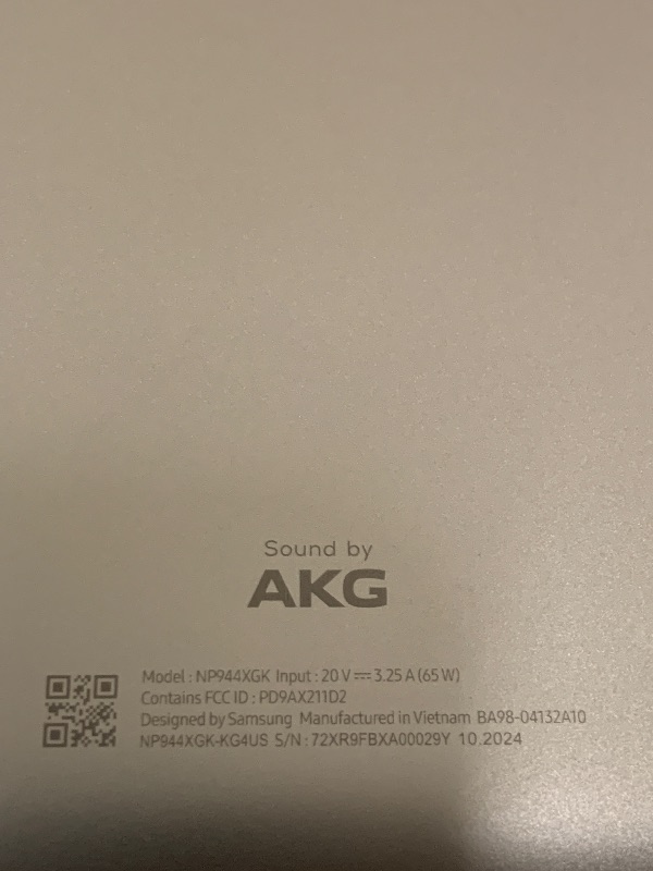 Photo 1 of Samsung Galaxy Book4 Pro 14" Laptop