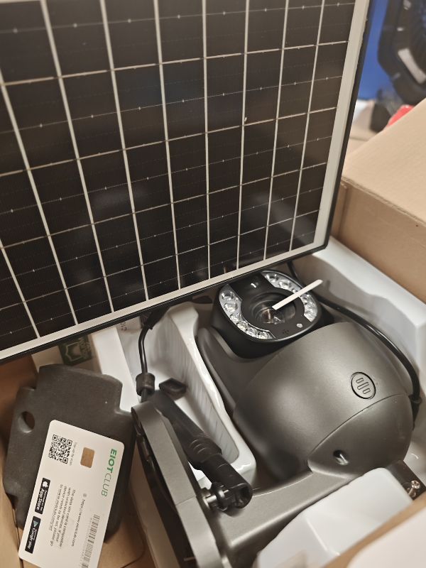 Photo 1 of SOLIOM 5MP 4G LTE Cellular Outdoor Solar Security Camera