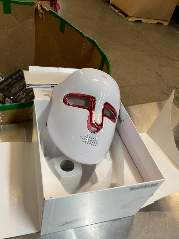 Photo 1 of Shark CryoGlow LED Face Mask