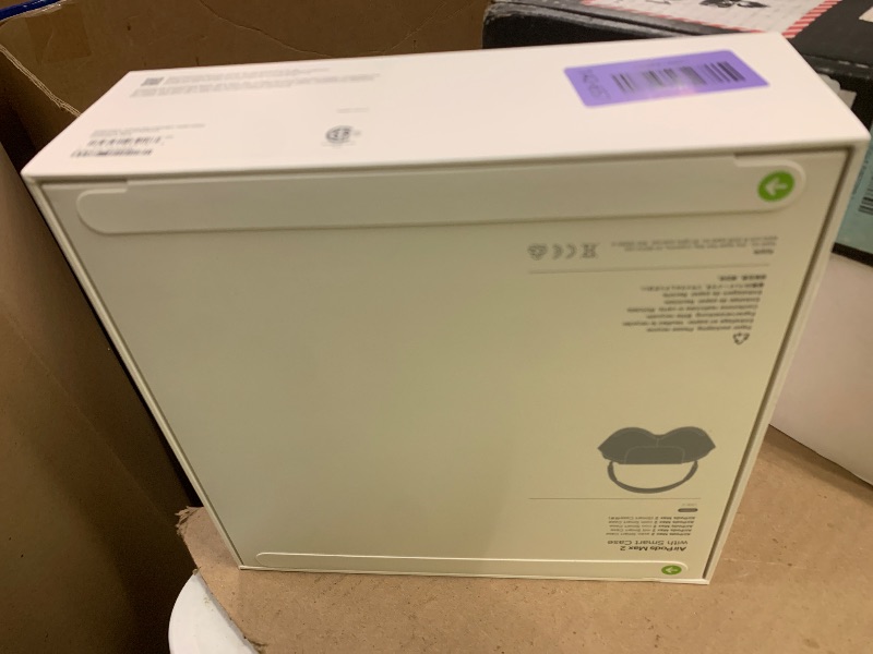 Photo 1 of Apple AirPods Max 2 Wireless Over-Ear Headphones, Active Noise Cancellation, Adaptive Audio, Personalized Spatial Audio, Live Translation, Bluetooth Headphones for iPhone – Starlight