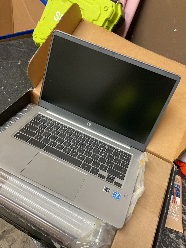 Photo 1 of 2020 Flagship HP 14 Chromebook Laptop Computer 14" HD SVA Anti-Glare Display Intel Celeron N5000 Processor 4GB DDR4 64GB eMMC Backlit WiFi Webcam Chrome OS