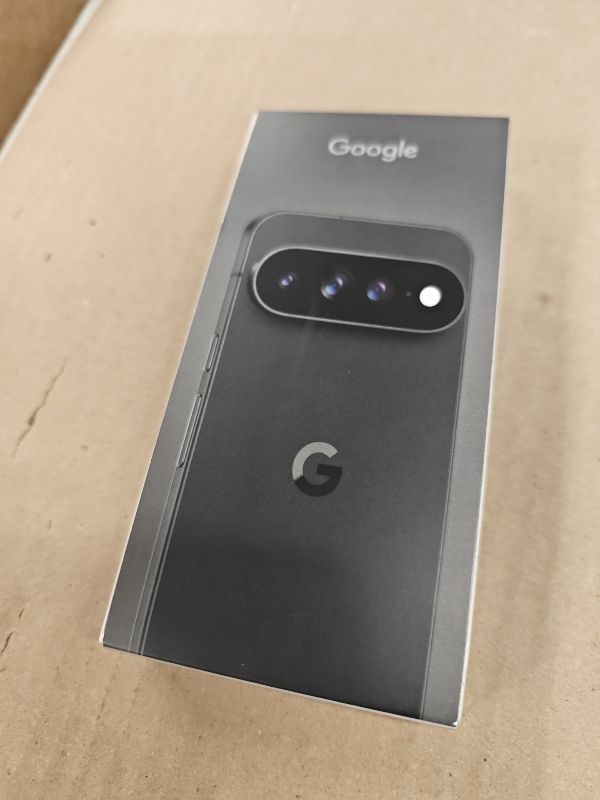 Photo 1 of Google Pixel 11 Pro XL - Unlocked Smartphone, Gemini - 256 GB - Obsidian