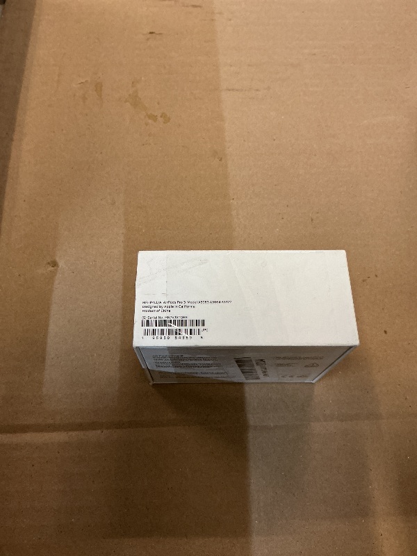 Photo 1 of Apple AirPods Pro 3 Wireless Earbuds