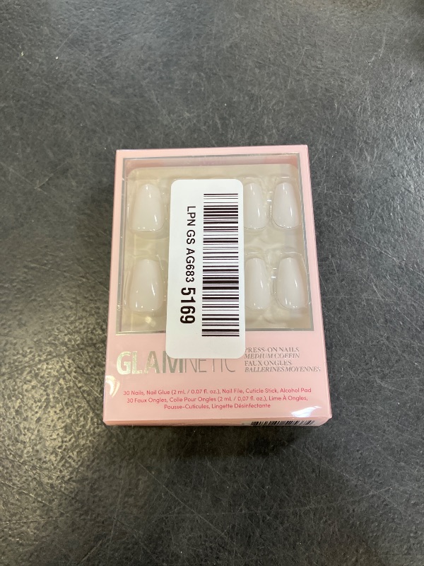 Photo 1 of Glamnetic Medium Coffin Press On Nails